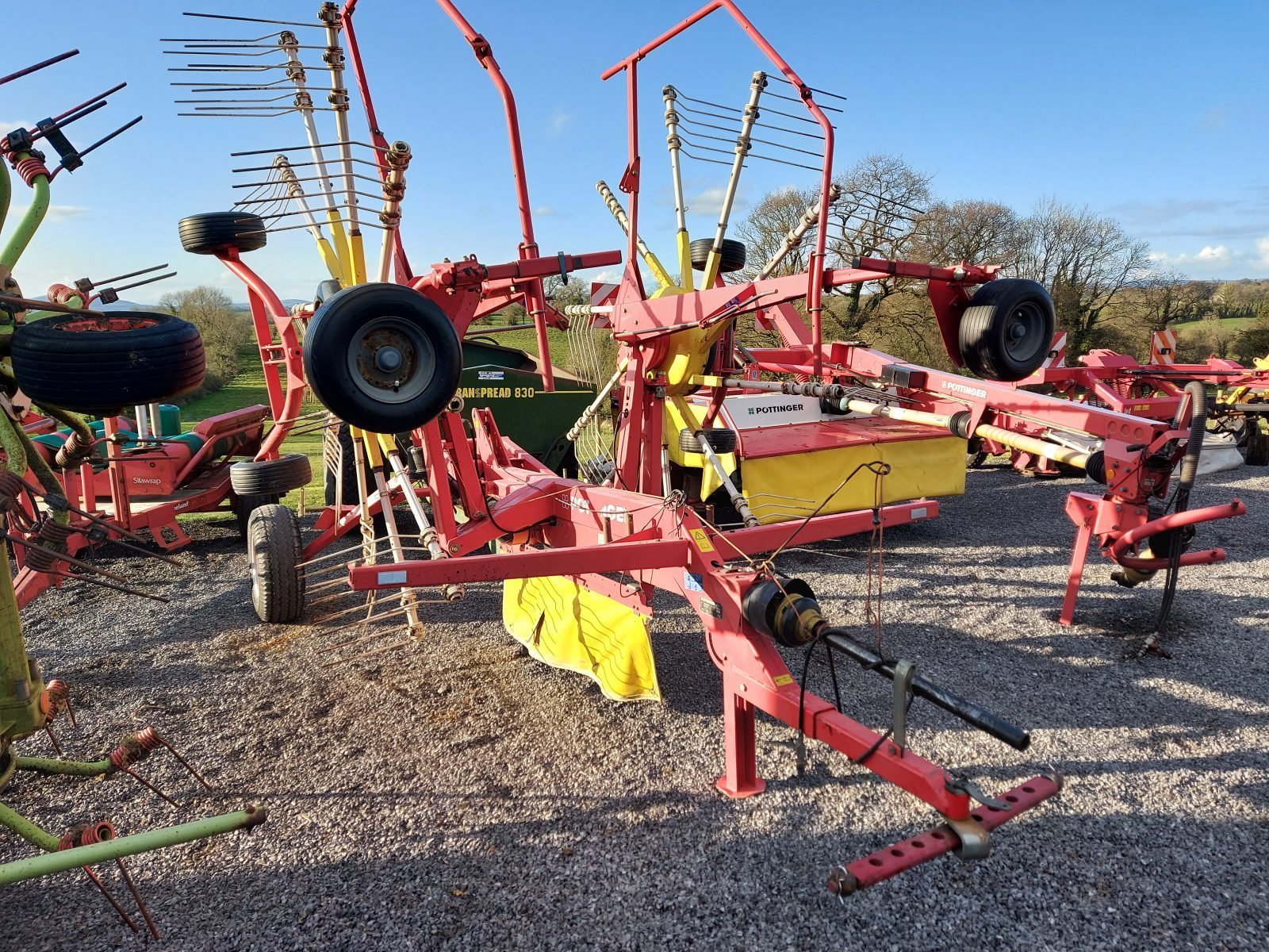Pottinger 620 rake (20ft) Erne Machinery Sales